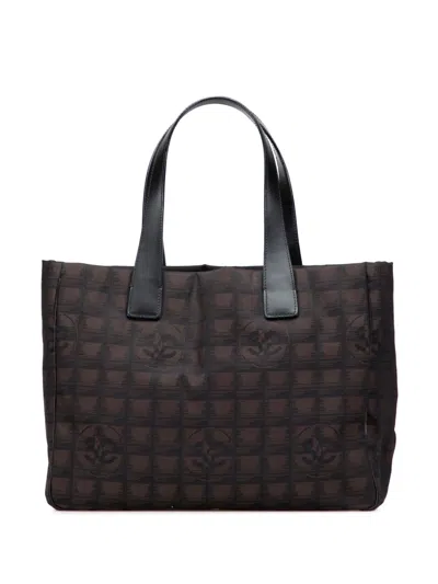 Pre-owned Chanel 2004-2005 New Travel Line Nylon Tote Bag In Brown