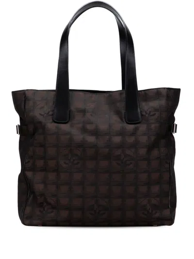 Pre-owned Chanel 2004-2005 New Travel Line Nylon Tote Bag In Brown