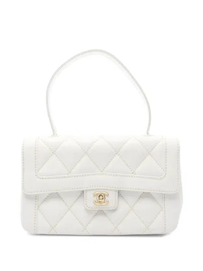 Pre-owned Chanel 2004-2005 Quilted Calfskin Wild Stitch Flap Handbag In White