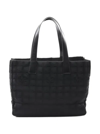 Pre-owned Chanel 2004-2005 Travel Line Mm Handbag In Black