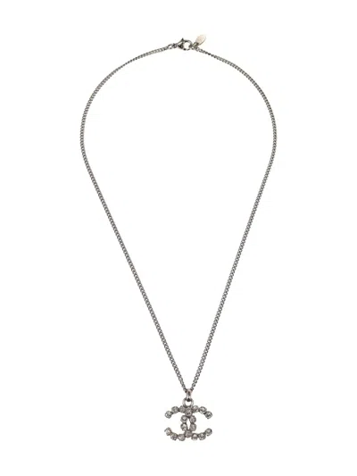 Pre-owned Chanel 2004 Cc Chain Pendant Necklace In Silver