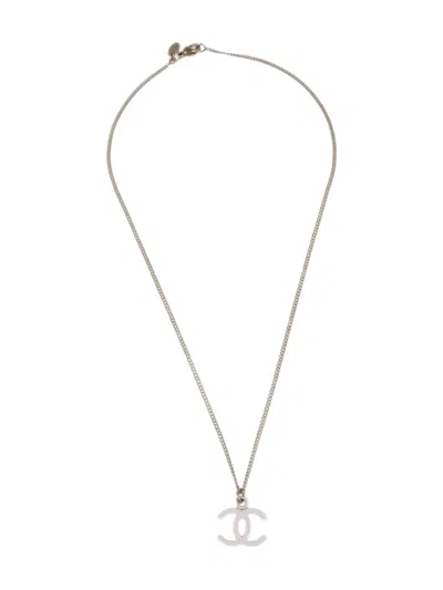 Pre-owned Chanel 2004 Cc-pendant Necklace