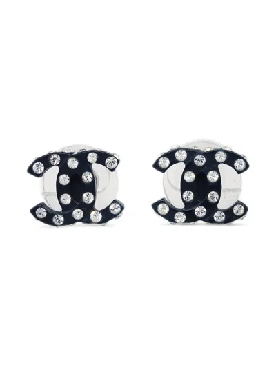 Pre-owned Chanel 2004 Cc Stud Earrings In Silver