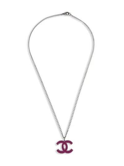 Pre-owned Chanel 2004 Interlocking Cc Pendant Necklace In Silver