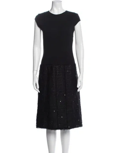 Pre-owned Chanel 2004 Midi Length Dress In Blue