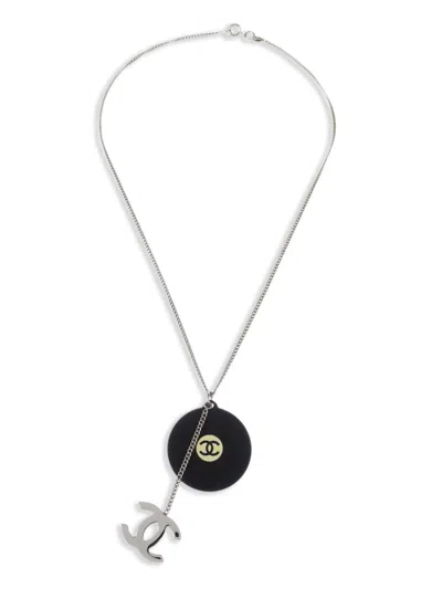 Pre-owned Chanel 2004 Record-pendant Necklace In 银色