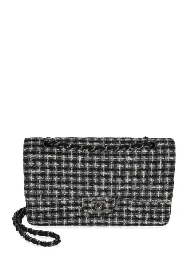 Pre-owned Chanel 2004-2005 Classic Double Flap Shoulder Bag In Black