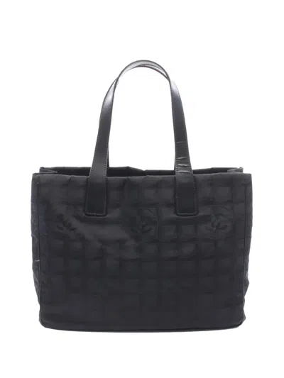 Pre-owned Chanel 2004-2005 New Travel Line Nylon Tote Bag In Black