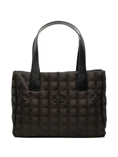 Pre-owned Chanel 2004-2005 New Travel Line Nylon Tote Bag In Brown
