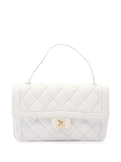 Pre-owned Chanel 2004-2005 Wild Stitch Handbag In White