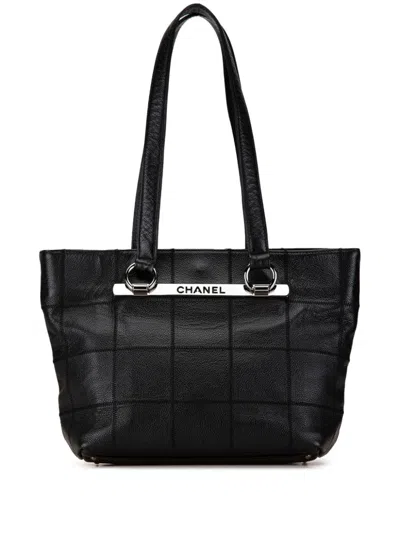 Pre-owned Chanel 2005-2006 Caviar Choco Bar Tote Bag In Black