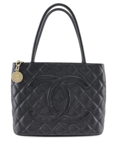 Pre-owned Chanel 2005-2006 Caviar Medallion Tote Bag In Black