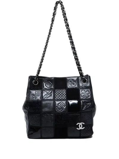 Pre-owned Chanel 2005-2006 Choco Bar Lambskin Shoulder Bag In Black