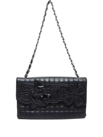 Pre-owned Chanel 2005-2006 Chocolate Bar Camelia Shoulder Bag