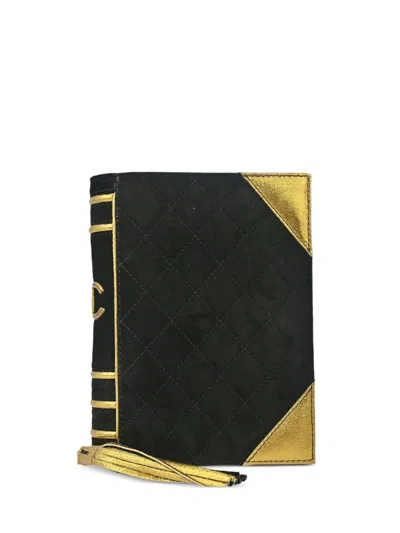 Pre-owned Chanel 2005 Book Clutch Bag In Black