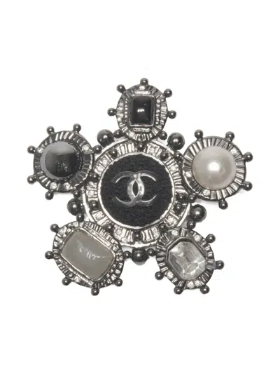 Pre-owned Chanel 2005 Cc Mark Flower Shape Brooch In Black