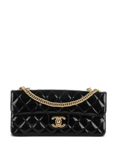Pre-owned Chanel 2005 Diamond-quilted Shoulder Bag In Black