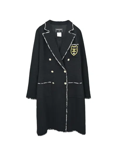 Pre-owned Chanel 2005 Emblem-patch Double-breasted Coat In Black