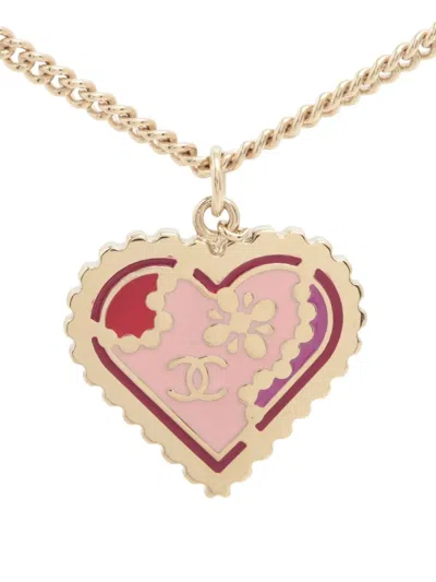 Pre-owned Chanel 2005 Heart Pendant Necklace In Gold