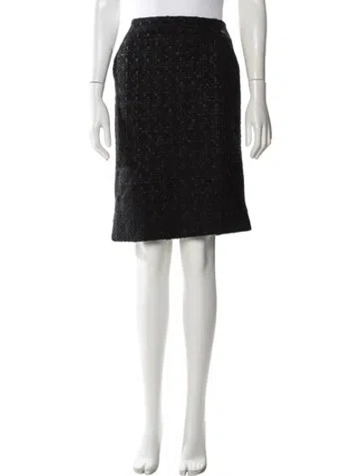 Pre-owned Chanel 2005 Knee-length Skirt In Black