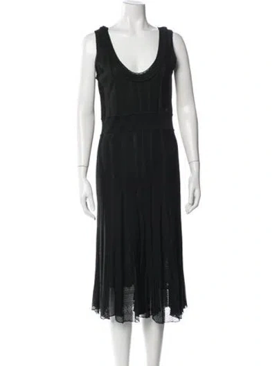 Pre-owned Chanel 2005 Midi Length Dress In Black