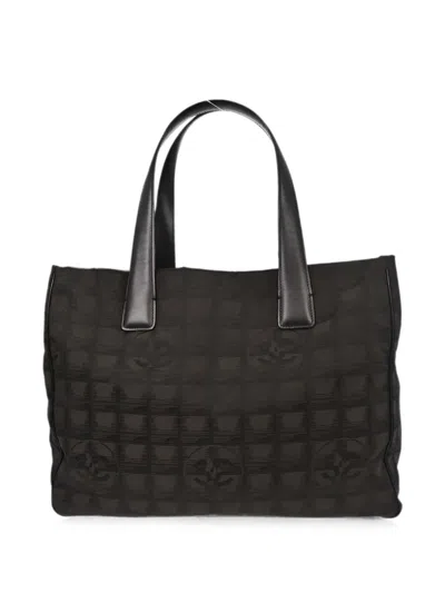 Pre-owned Chanel 2005 Mm Travel Line Tote Bag In Black