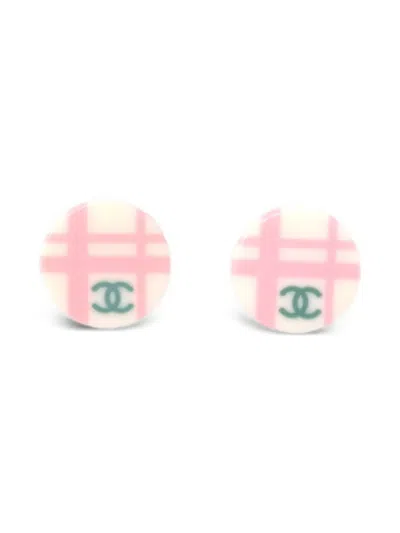 Pre-owned Chanel 2005 Plaid Earrings In White