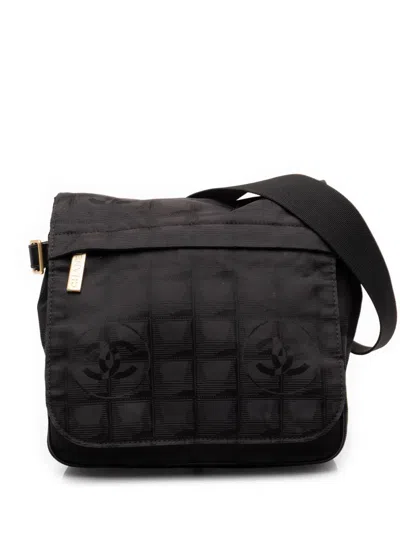 Pre-owned Chanel 2005-2006 New Travel Line Nylon Messenger Bag Crossbody Bag In Black