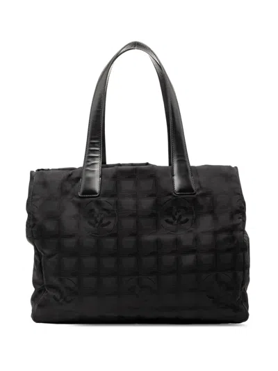 Pre-owned Chanel 2005-2006 New Travel Line Nylon Tote Bag In Black