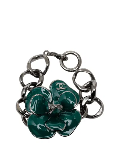 Pre-owned Chanel 2006 Cc Brass Ruthenium And Enamel Camellia Chain Bracelet Costume Bracelet In Green
