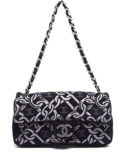 Pre-owned Chanel 2006 Cc Flap Handbag In Black