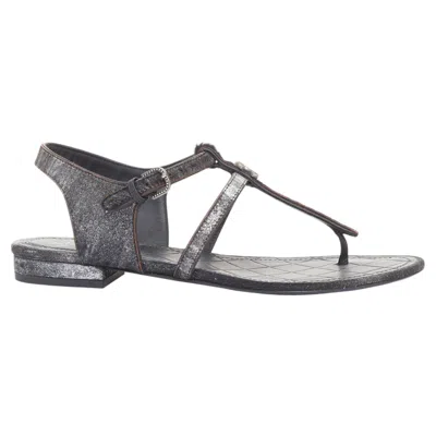 Pre-owned Chanel 2006 Distressed Metallic Silver Leather Pony Hair T-strap Sandal Eu36 Us6