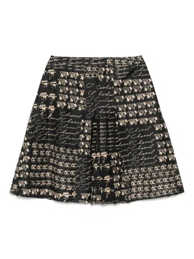 Pre-owned Chanel 2006 Graphic-print Skirt In Black