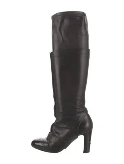 Pre-owned Chanel 2006 Interlocking Cc Logo Boots In Black