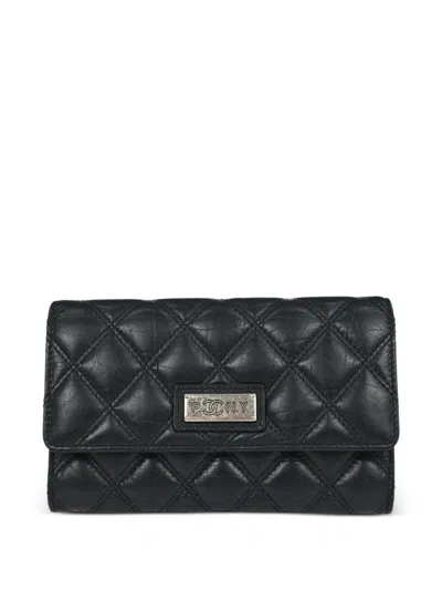 Pre-owned Chanel 2006 Paris Ny Quilted Wallet In Black