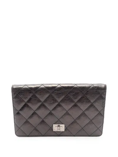 Pre-owned Chanel 2006-2008 2.55 Matelassé Bi-fold Wallet In Black