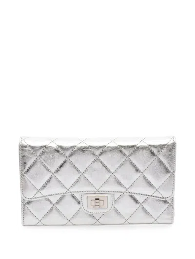 Pre-owned Chanel 2006-2008 2.55 Matelassé Trifold Wallet In Silver