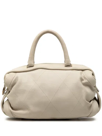 Pre-owned Chanel 2006-2008 Cc Calfskin Wild Stitch Bowling Bag Boston Bag In White