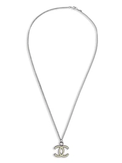 Pre-owned Chanel 2007 Cc Logo Pendant Necklace In 银色