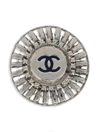 Pre-owned Chanel 2007 Corsage Brooch In Silver