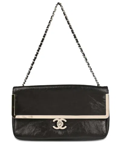 Pre-owned Chanel 2007 Patent-leather Chain-strap Shoulder Bag In Black