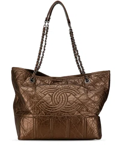 Pre-owned Chanel 2008-2009 Distressed Calfskin Shopping In Moscow Tote Bag In Brown