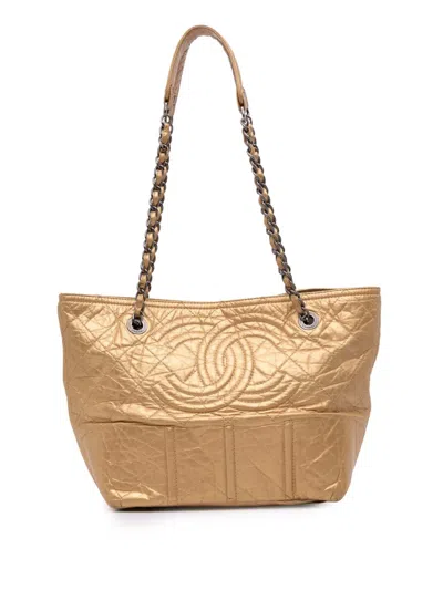Pre-owned Chanel 2008-2009 Distressed Calfskin Shopping In Moscow Tote Bag In Gold