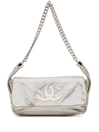 Pre-owned Chanel 2008-2009 Metallic Glazed Calfskin Perforated Rodeo Drive Flap Shoulder Bag In Silver