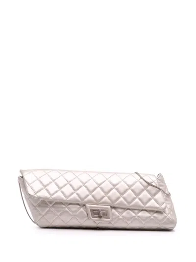 Pre-owned Chanel 2008-2009 Reissue 2.55 Metallic Lambskin Clutch With Chain Shoulder Bag In Silver