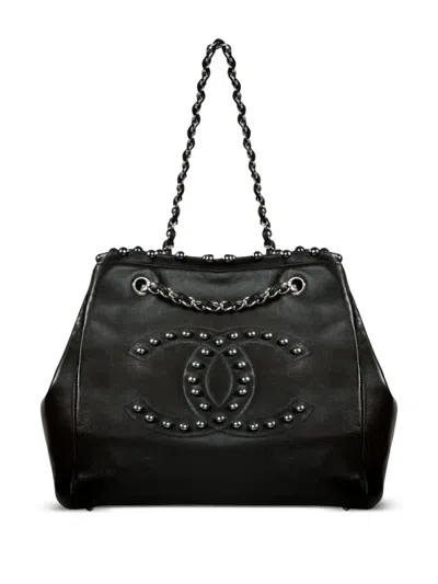 Pre-owned Chanel 2008 Cc-studded Leather Tote Bag In 黑色