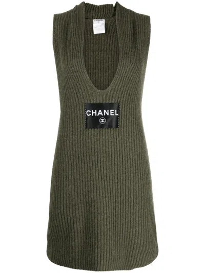 Pre-owned Chanel 2008 Logo-patch Sleeveless Cashmere Dress In Green