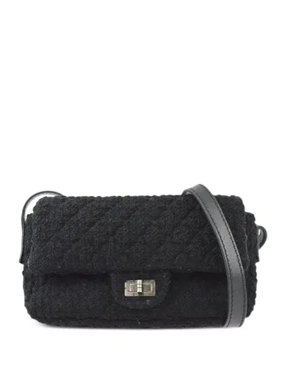 Pre-owned Chanel 2009 2.55 Tweed Shoulder Bag In Black