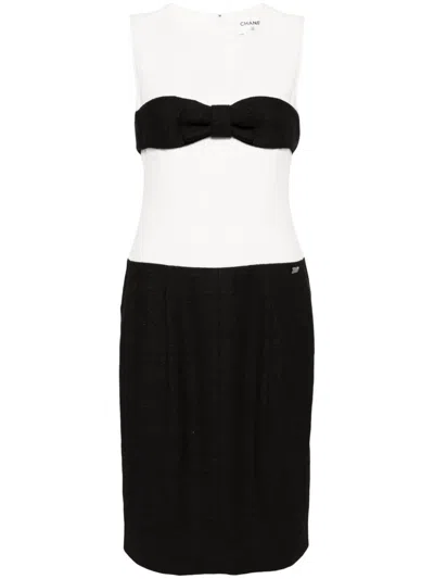 Pre-owned Chanel 2009 Colour-block Dress In White