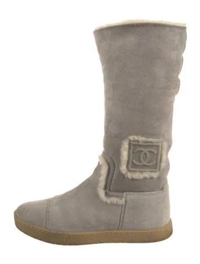 Pre-owned Chanel 2009 Interlocking Cc Logo Boots In Gray